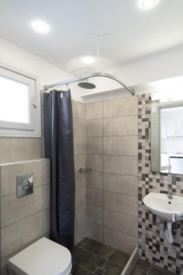 White Lily Suites & Lofts - Adults Only 16 Plus Perivolos  Eksteriør billede