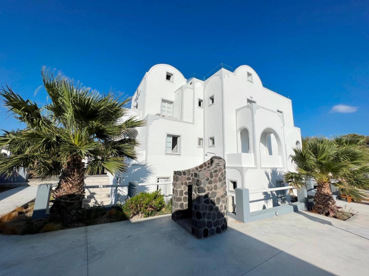 White Lily Suites & Lofts - Adults Only 16 Plus Perivolos  Eksteriør billede